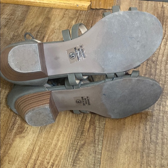 City classified Olive green Strappy gladiator Sandals size 9 - Picture 7 of 10